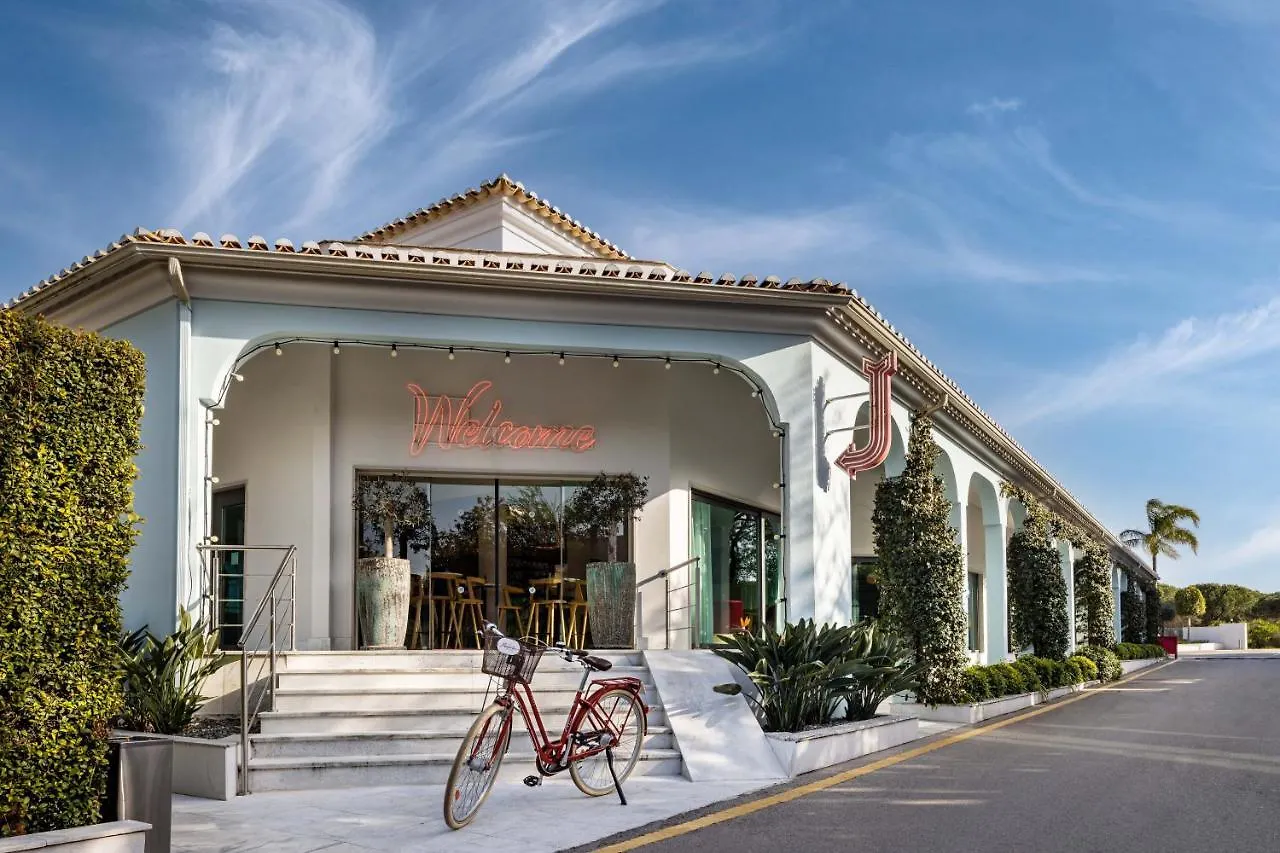 The Magnolia Hotel (Adults Only) كينتا دو لاغو