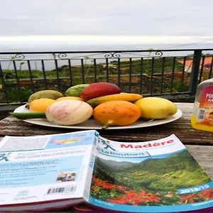 paraiso-das-flores.madeira-islandshotels.com/